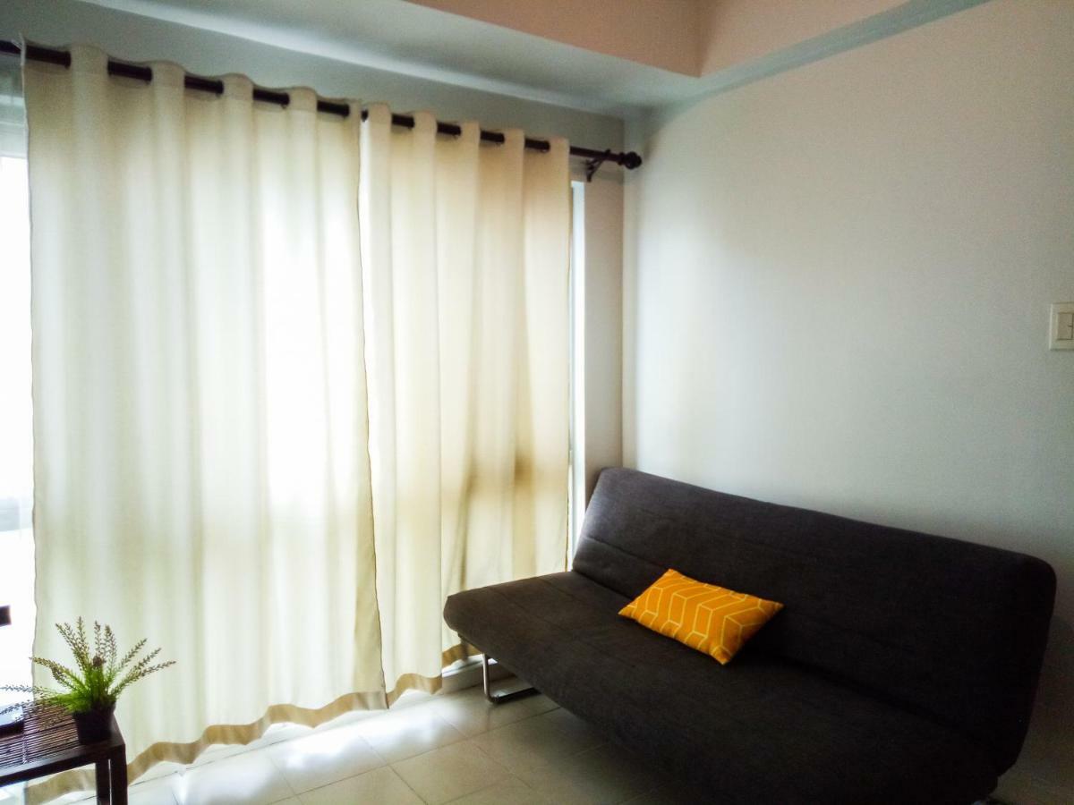 Forbes Area Bgc Taguig Apartment Manila