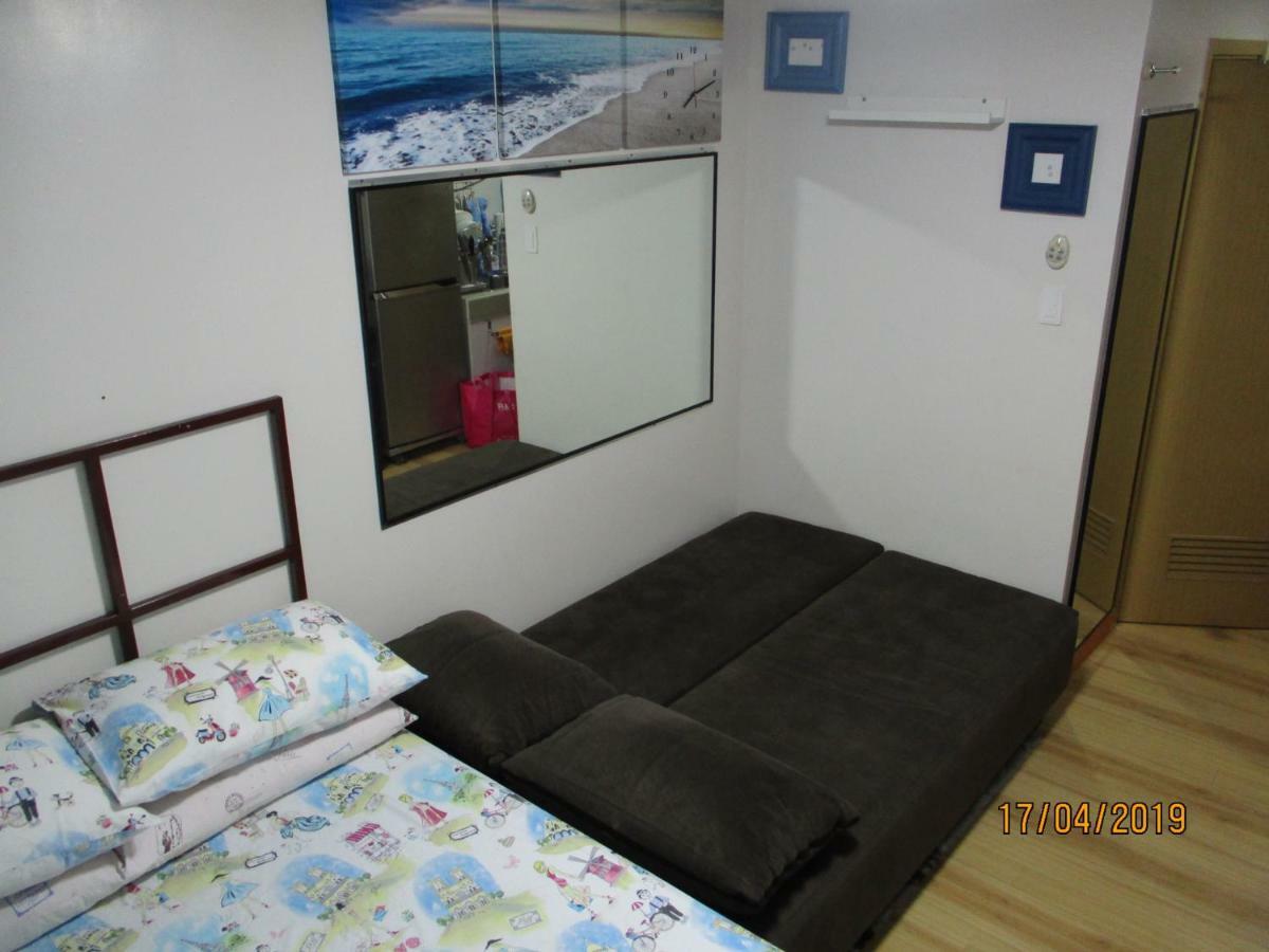 Apartment Xny At Smdc Trees Residences Quezon City-studio *