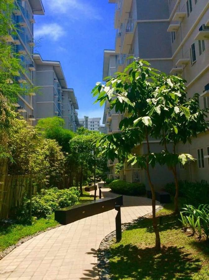 Aparthotel Trees Residences Near Ayala Fairview Terraces *