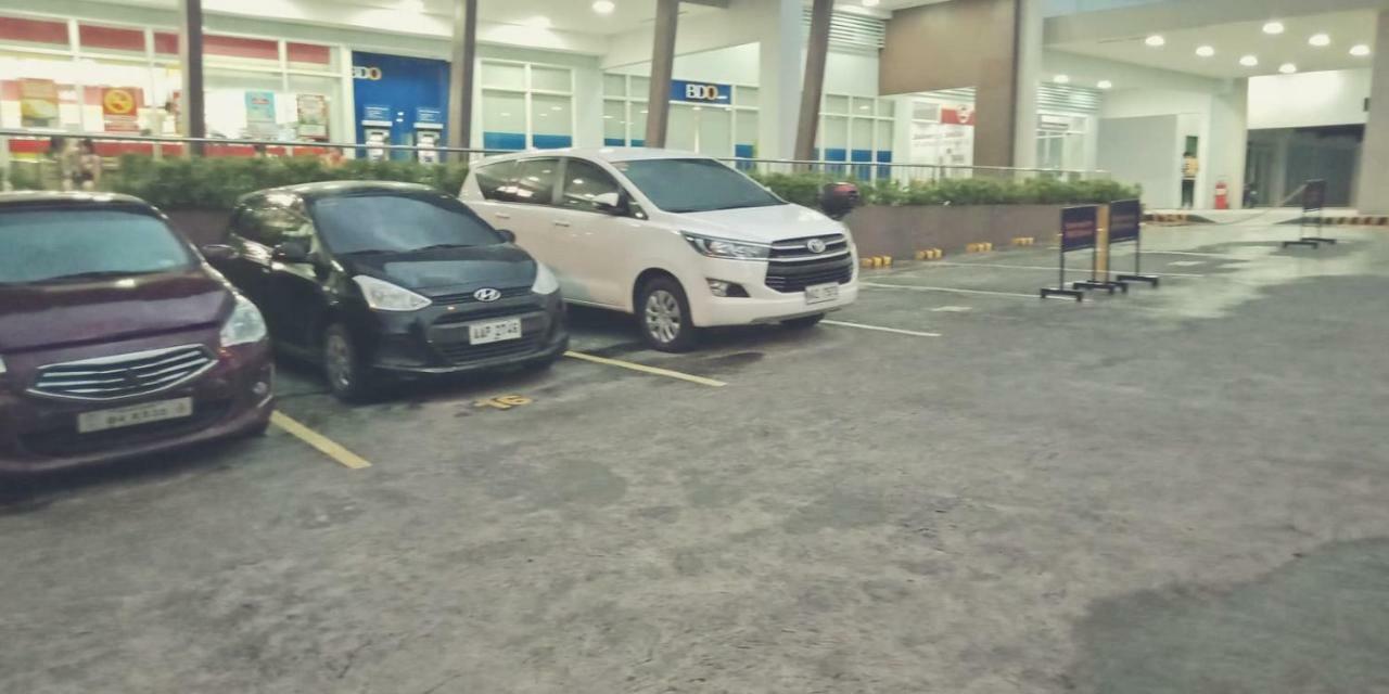 Trees Residences Near Ayala Fairview Terraces Aparthotel