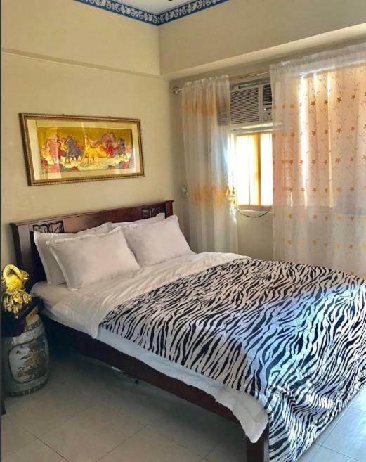 Apartment Private Unit At Makati Cityland Executive Tower 4 *