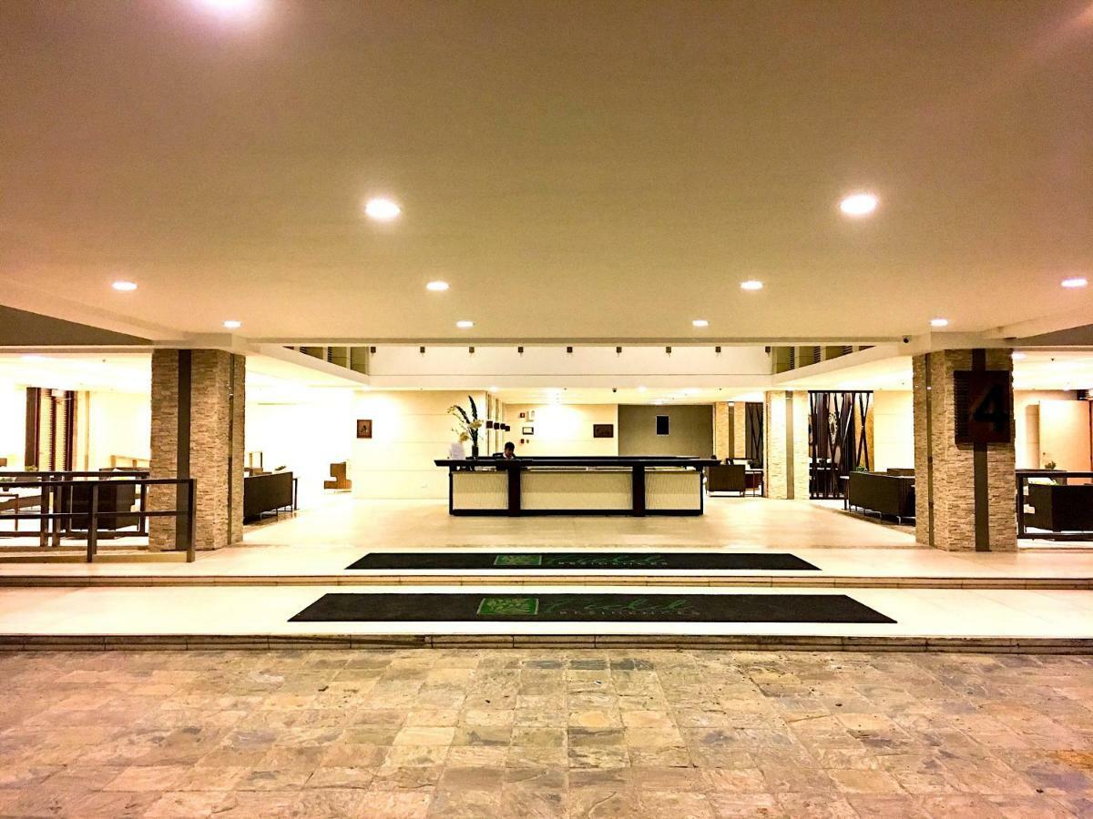 Smdc Field Residences - Sm Sucat Manila