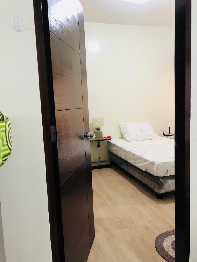 Vinia Residences + Versaflats Apartamento