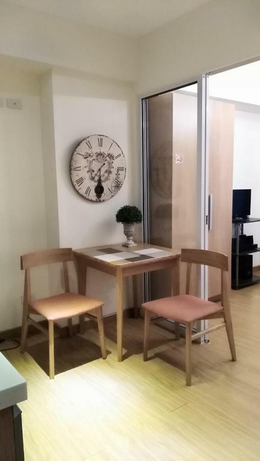 Apartment Azure C5 Man-made Balcony Multiple Units Manila