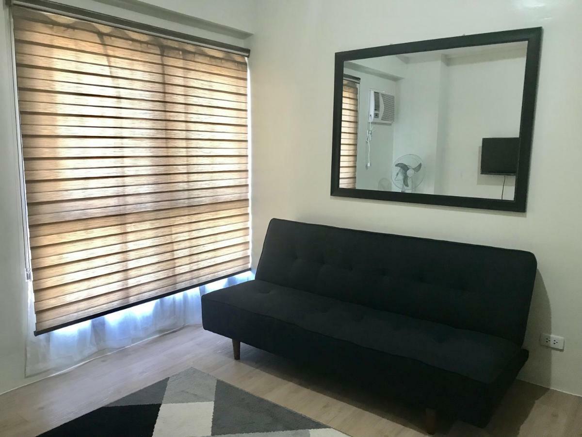 Vinia Residences + Versaflats Apartment *