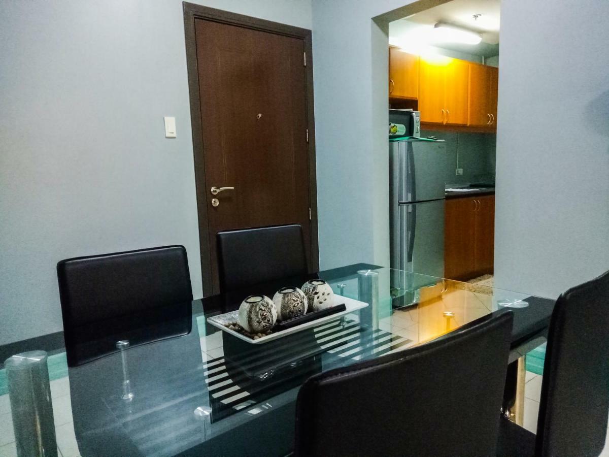 Forbes Area Bgc Taguig Apartment *