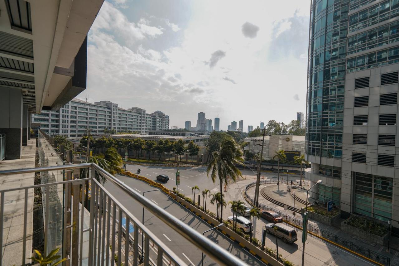 Indigo Ortigas @ Adb Avenue Tower *
