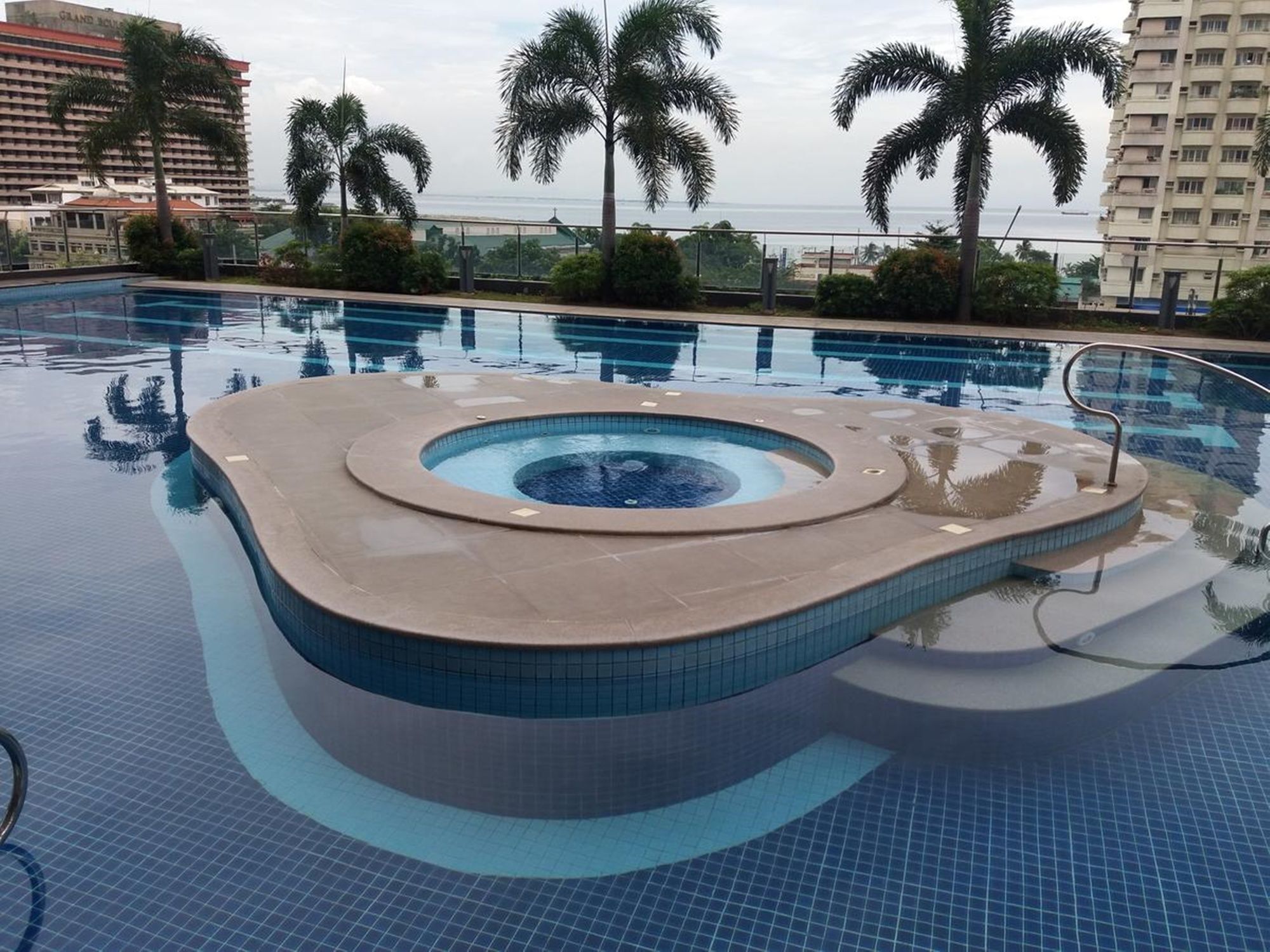 Malate Bayview Mansion View Manila
