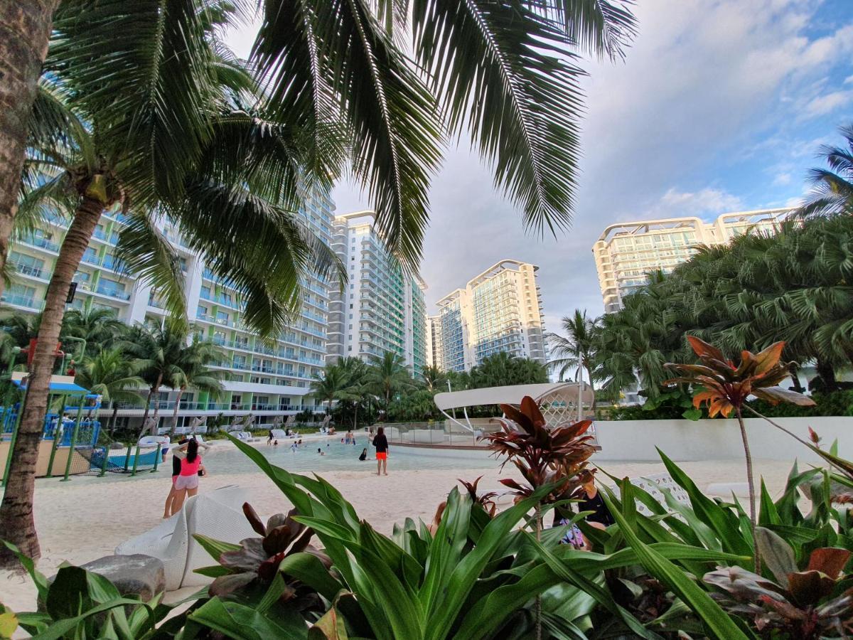 Davis Place At Azure * Manila
