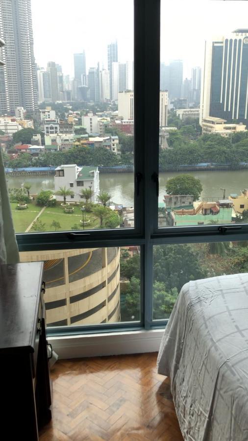 Makati Cbd 2 Bedroom Apartment Manila
