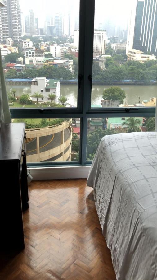 Makati Cbd 2 Bedroom Apartment Manila