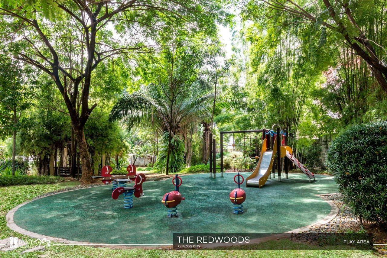 The Redwoods Sm Fairview By Preciousgem Apartment *