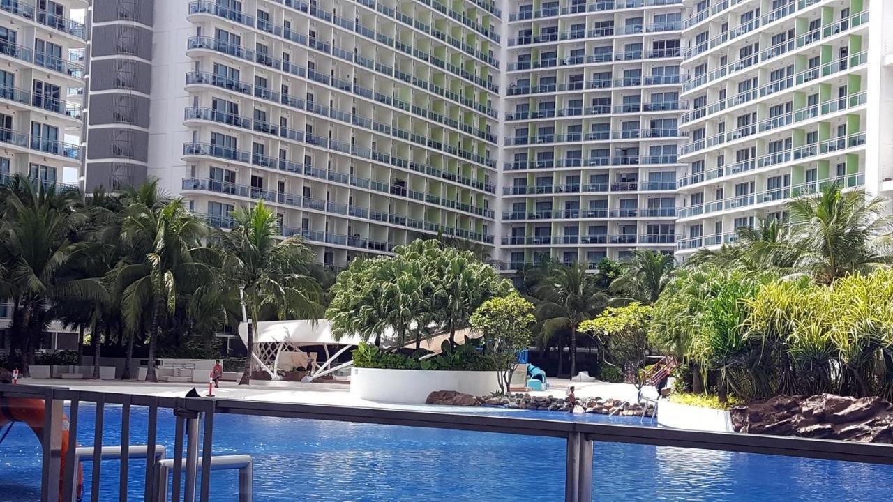 Azure Urban Residences Holiday home *