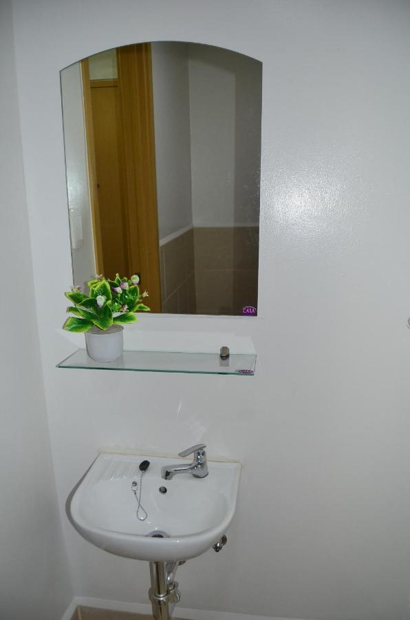Aparthotel Trees Residences Near Ayala Fairview Terraces *