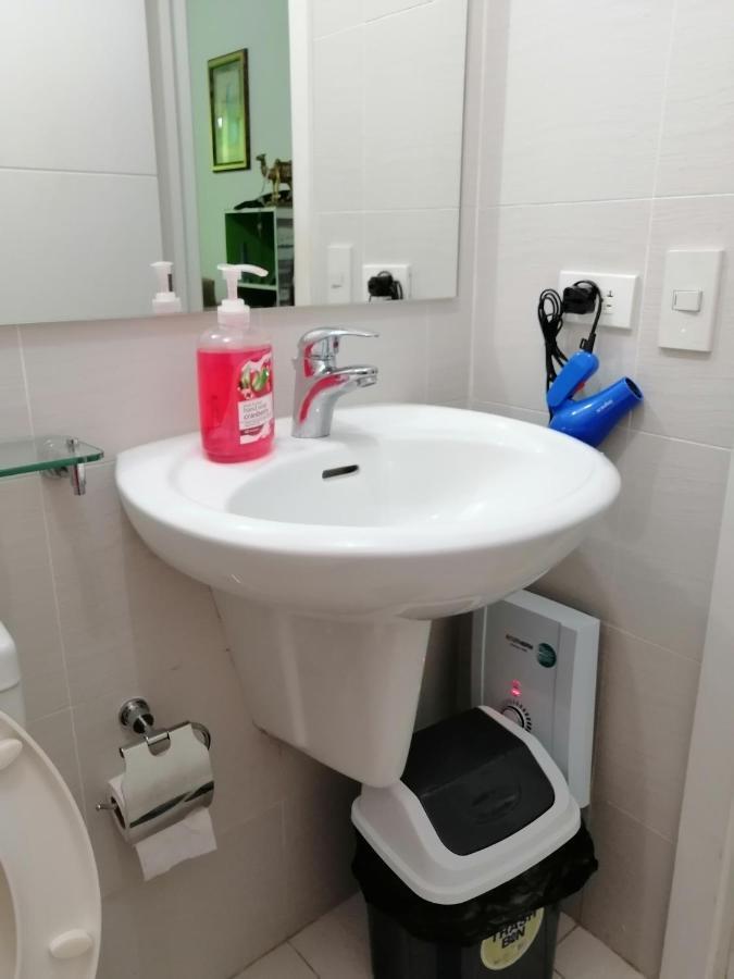 Apartment Acqua Private Residences 1br In The Heart Of Downtown Makati & Mandaluyong Manila