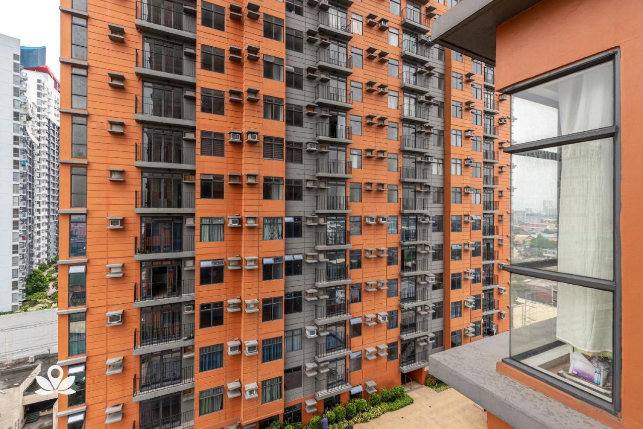Zen Portovita Towers Cubao 2*