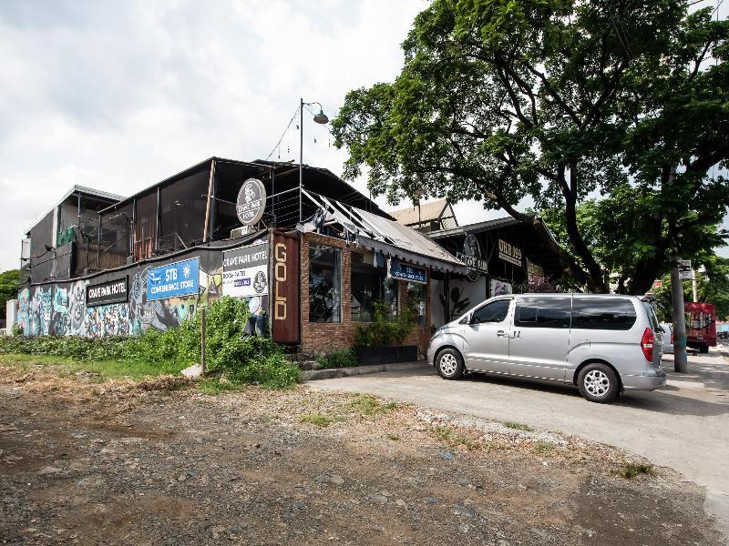 Oyo 462 Crave Park 2* Manila