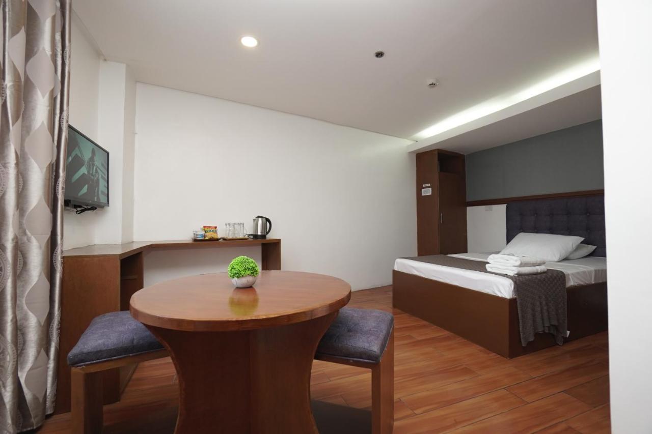 Hostel Fg *